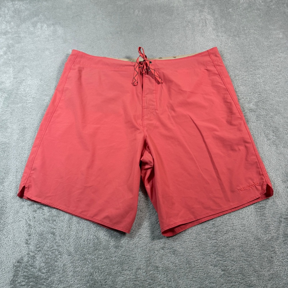 Patagonia Light and Variable Board Shorts Mens 36 Coral Pink Surf Swim 86690